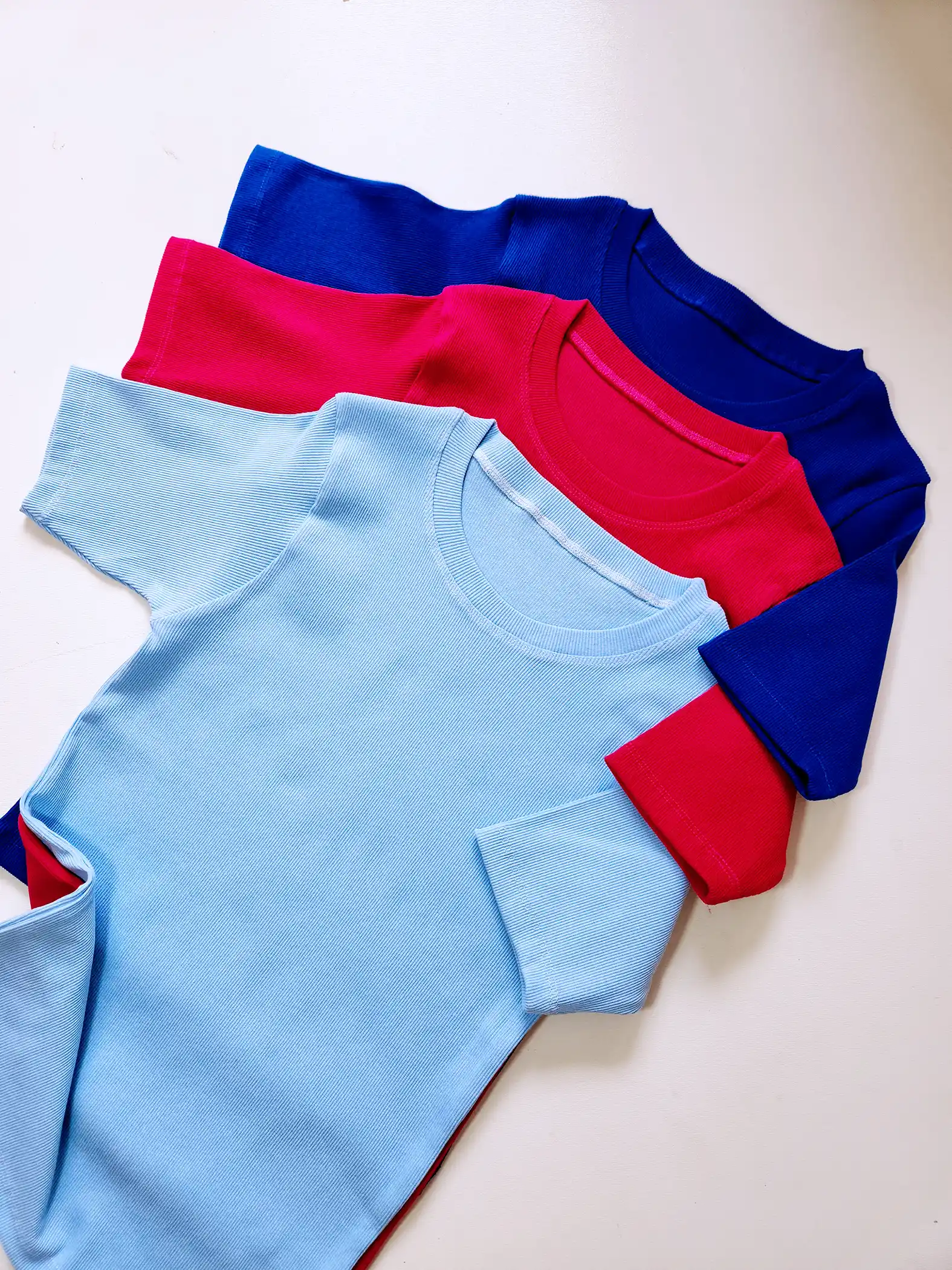 1 تیشرت کبریتی هونام